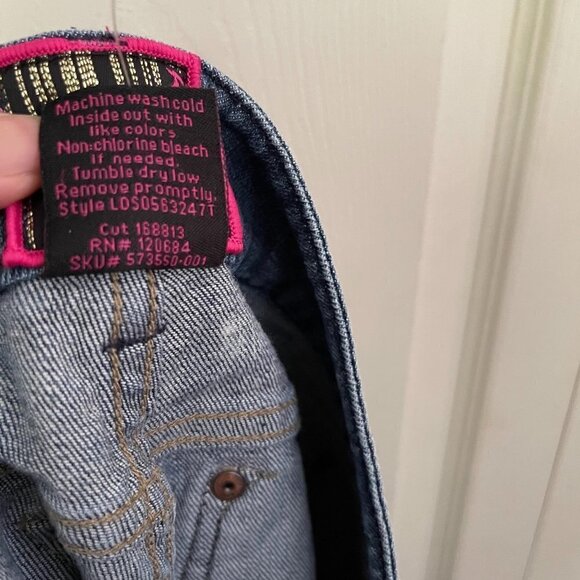 Torrid Women's Paint Splatter Stretch Light Wash Denim Jean Shorts Size 12 - Picture 4 of 6